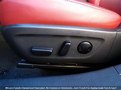 2022 Mazda Mazda3 Hatchback Premium   - Photo 17 - Mesa, AZ 85202