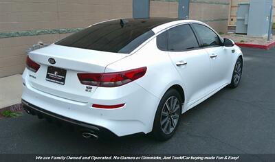 2020 Kia Optima EX Premium   - Photo 6 - Mesa, AZ 85202