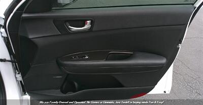 2020 Kia Optima EX Premium   - Photo 22 - Mesa, AZ 85202