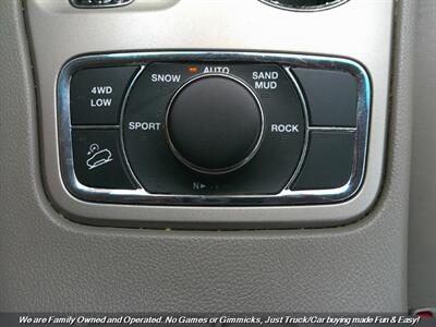 2013 Jeep Grand Cherokee Laredo X   - Photo 32 - Mesa, AZ 85202