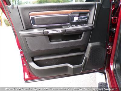 2017 RAM 1500 Crew Cab Laramie 4X4   - Photo 11 - Mesa, AZ 85202