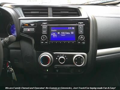 2019 Honda Fit LX   - Photo 36 - Mesa, AZ 85202