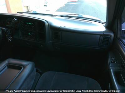 2006 GMC Sierra 2500 Crew Cab SLE 4X4   - Photo 33 - Mesa, AZ 85202