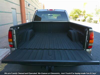 2006 GMC Sierra 2500 Crew Cab SLE 4X4   - Photo 9 - Mesa, AZ 85202