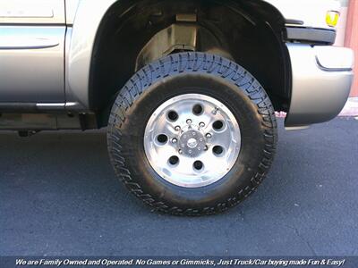 2006 GMC Sierra 2500 Crew Cab SLE 4X4   - Photo 43 - Mesa, AZ 85202