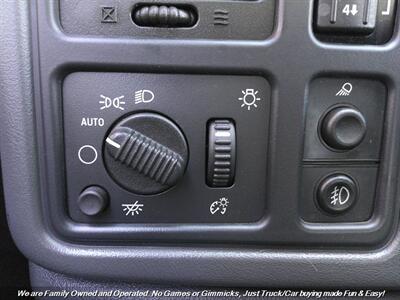 2006 GMC Sierra 2500 Crew Cab SLE 4X4   - Photo 38 - Mesa, AZ 85202
