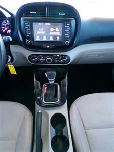 2020 Kia Soul LX - Photo 30 - Mesa, AZ 85202