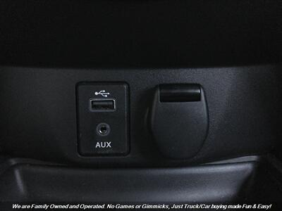 2017 Nissan Rogue SV   - Photo 39 - Mesa, AZ 85202