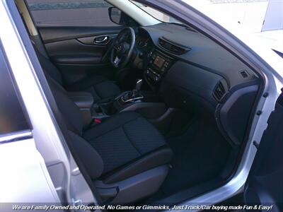 2017 Nissan Rogue SV   - Photo 30 - Mesa, AZ 85202