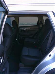 2017 Nissan Rogue SV   - Photo 21 - Mesa, AZ 85202
