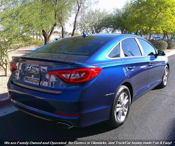 2016 Hyundai Sonata SE   - Photo 8 - Mesa, AZ 85202