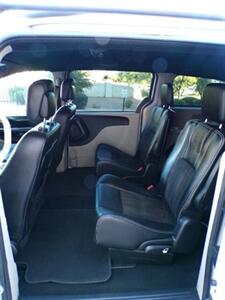 2020 Dodge Grand Caravan SXT - Photo 18 - Mesa, AZ 85202