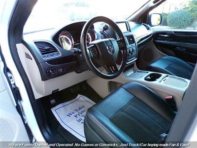 2020 Dodge Grand Caravan SXT - Photo 13 - Mesa, AZ 85202