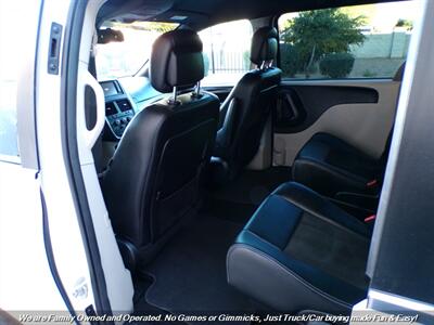 2020 Dodge Grand Caravan SXT - Photo 17 - Mesa, AZ 85202