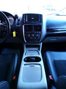 2020 Dodge Grand Caravan SXT - Photo 29 - Mesa, AZ 85202