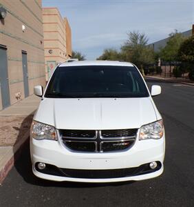 2020 Dodge Grand Caravan SXT - Photo 2 - Mesa, AZ 85202