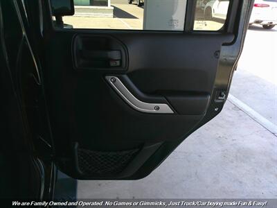 2012 Jeep Wrangler Sahara   - Photo 27 - Mesa, AZ 85202