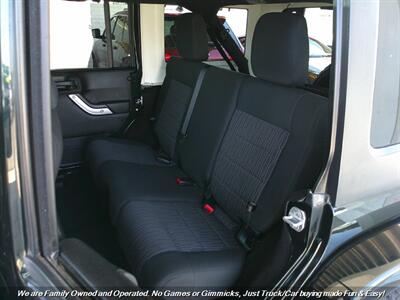 2012 Jeep Wrangler Sahara   - Photo 22 - Mesa, AZ 85202