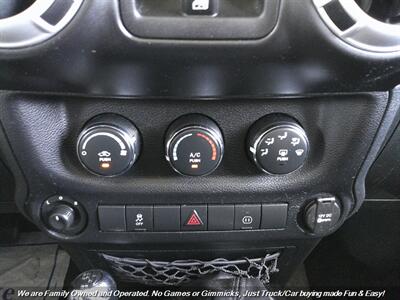 2012 Jeep Wrangler Sahara   - Photo 37 - Mesa, AZ 85202