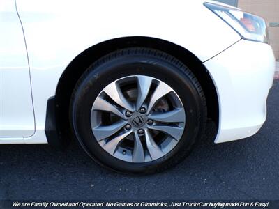 2015 Honda Accord LX   - Photo 43 - Mesa, AZ 85202
