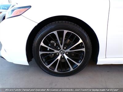 2018 Toyota Camry SE   - Photo 47 - Mesa, AZ 85202