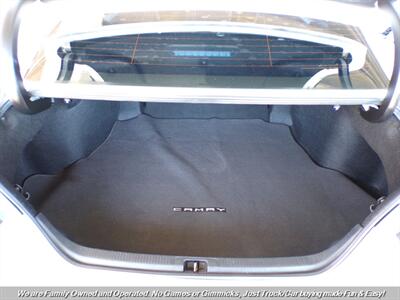 2018 Toyota Camry SE   - Photo 9 - Mesa, AZ 85202
