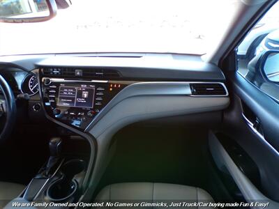 2018 Toyota Camry SE   - Photo 33 - Mesa, AZ 85202
