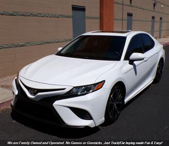 2018 Toyota Camry SE   - Photo 3 - Mesa, AZ 85202