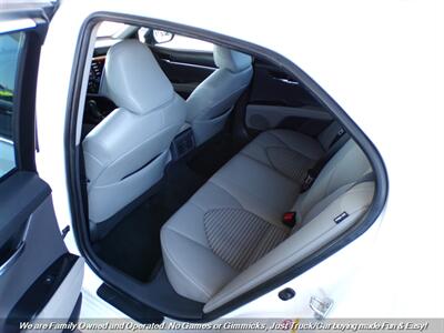 2018 Toyota Camry SE   - Photo 19 - Mesa, AZ 85202