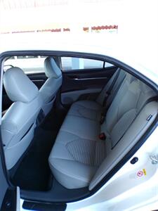 2018 Toyota Camry SE   - Photo 20 - Mesa, AZ 85202