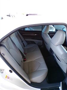 2018 Toyota Camry SE   - Photo 24 - Mesa, AZ 85202