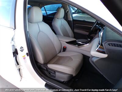 2018 Toyota Camry SE   - Photo 27 - Mesa, AZ 85202