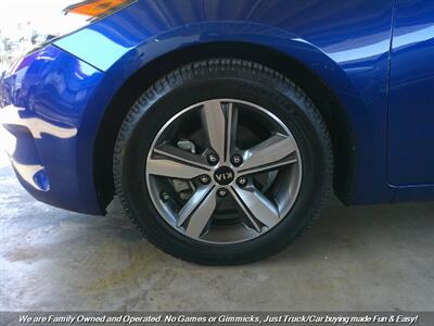 2019 Kia Forte LXS   - Photo 46 - Mesa, AZ 85202