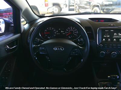 2019 Kia Forte LXS   - Photo 13 - Mesa, AZ 85202