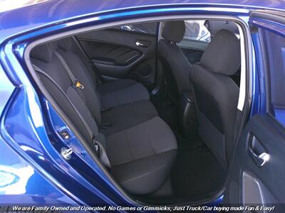 2019 Kia Forte LXS   - Photo 22 - Mesa, AZ 85202