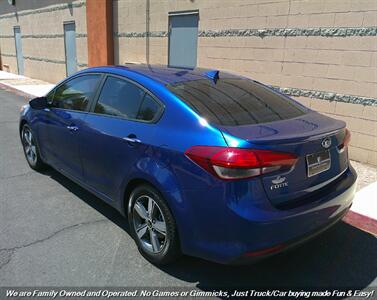 2019 Kia Forte LXS   - Photo 6 - Mesa, AZ 85202