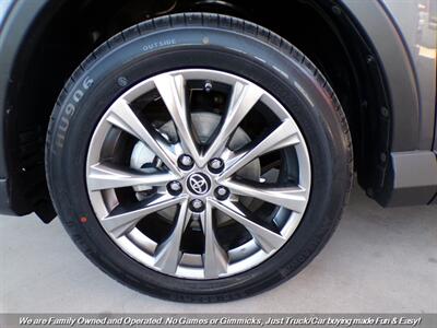 2018 Toyota RAV4 Limited - Photo 39 - Mesa, AZ 85202