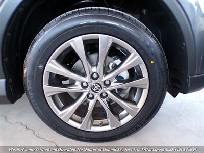 2018 Toyota RAV4 Limited - Photo 42 - Mesa, AZ 85202