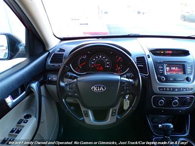 2014 Kia Sorento LX   - Photo 14 - Mesa, AZ 85202