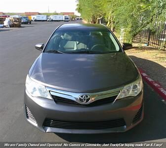 2013 Toyota Camry LE   - Photo 2 - Mesa, AZ 85202