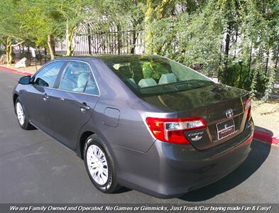 2013 Toyota Camry LE   - Photo 8 - Mesa, AZ 85202