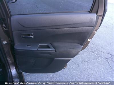 2017 Mitsubishi Outlander Sport LE   - Photo 25 - Mesa, AZ 85202