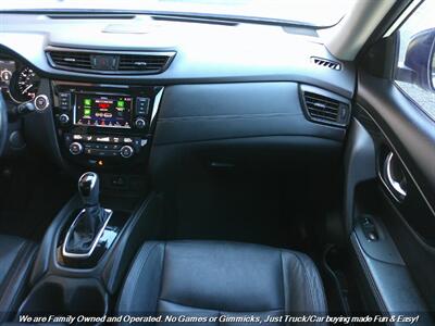 2018 Nissan Rogue SL   - Photo 34 - Mesa, AZ 85202