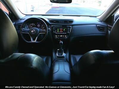 2018 Nissan Rogue SL   - Photo 33 - Mesa, AZ 85202