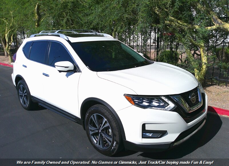 2018 Nissan Rogue SL - Photo 1 - Mesa, AZ 85202