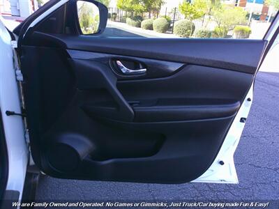 2018 Nissan Rogue SL   - Photo 31 - Mesa, AZ 85202