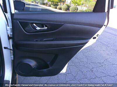 2018 Nissan Rogue SL   - Photo 27 - Mesa, AZ 85202