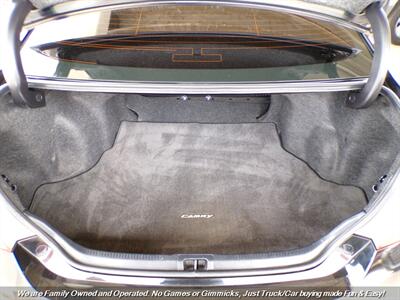 2017 Toyota Camry SE - Photo 11 - Mesa, AZ 85202