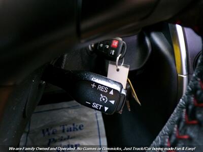 2017 Toyota Camry SE - Photo 41 - Mesa, AZ 85202