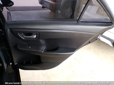 2017 Toyota Camry SE - Photo 26 - Mesa, AZ 85202